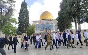 فراخوان حماس برای مقابله با توطئه یهودی سازی مسجدالاقصی فراخوان حماس برای مقابله با توطئه یهودی سازی مسجدالاقصی