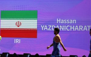 نیاز به سالن 5 هزار نفره برای تمرین حسن یزدانی! نیاز به سالن 5 هزار نفره برای تمرین حسن یزدانی!