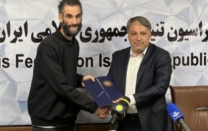 سوری: تنیس رئیس ندارد و همه چیز روی هواست سوری: تنیس رئیس ندارد و همه چیز روی هواست