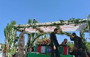 تشییع امام جمعه شهید تبریز/ وداع آذربایجان با آل هاشم تشییع امام جمعه شهید تبریز/ وداع آذربایجان با آل هاشم