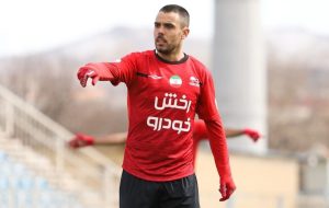 Persepolis eye Tractor star Ricardo Alves: report