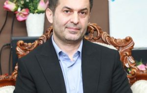 ۹۰ درصد اقتصاد ایران دولتی و شبه دولتی است ۹۰ درصد اقتصاد ایران دولتی و شبه دولتی است