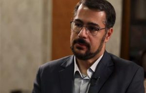نگاه به شرق | لزوم بازیگری هوشمندانه ایران در میان قدرت‌ها