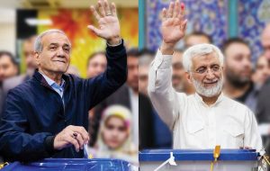 Pezeshkian, Jalili prepare for final showdown Pezeshkian, Jalili prepare for final showdown