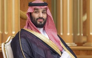 گفتگوی تلفنی ولیعهد عربستان با پزشکیان گفتگوی تلفنی ولیعهد عربستان با پزشکیان