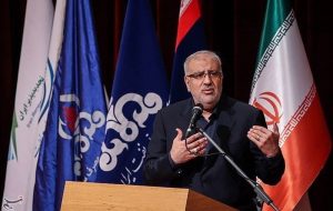 Iran exporting crude oil to 17 countries: Oji