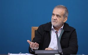 پزشکیان: «مدرسه سازی» و «اصلاح نظام آموزشی» اولویت ماست