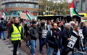 Dutch demonstrators demand: Stop arming Israel