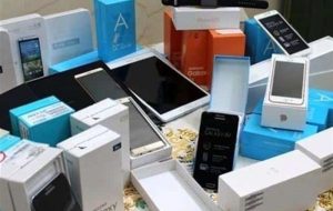 کاهش ترخیص موبایل همزمان با جهش قیمتی در اثر رویه صادرات خود