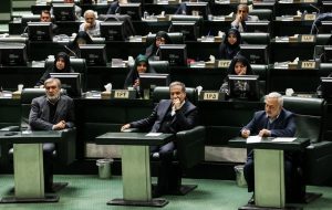 Closed parliamentary session reviews Iran’s strategy in Astana talks following Syrian crisis