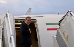 Araghchi heads to Cairo for D-8 meeting