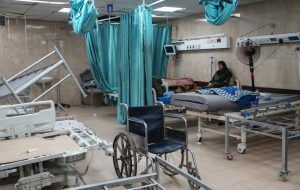 Israeli forces assault Gaza hospital 