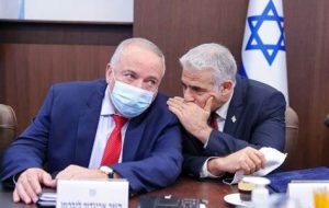 Opposition leaders accuse Netanyahu of sabotaging ceasefire negotiations with Hamas