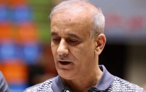افضل: لیگ را بعد از کافا برگزار کنند/ شمسایی خودخواهی می کند افضل: لیگ را بعد از کافا برگزار کنند/ شمسایی خودخواهی می کند