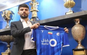 Jaloliddin Masharipov extends deal with Esteghlal