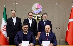 Iran, Turkey sign cooperation agreement on livestock, aquatic feed