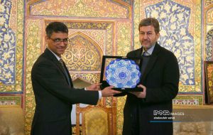 Indian ambassador meets Isfahan’s governor-general during visit to ancient city