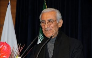 کاتوزیان و به چالش کشیدن وزیر دادگستری شاه / درک رمانتیک ‌از قانون‌اساسی