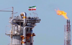 دولت ترامپ اجرای سختگیرانه سیاست فشار حداکثری را آغاز کرد دولت ترامپ اجرای سختگیرانه سیاست فشار حداکثری را آغاز کرد