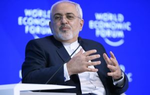 ظریف: زنان، نسل z، ایرانیان خارج و … فرصت هستند نه تهدید / تفاوت نامه و صحبت ترامپ؛ اسنپ بک مرده / تغییر از پارادایم تهدید محوری به فرصت محوری