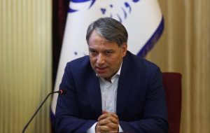 عزیزی: افزایش قیمت ارز کمر ورزش قهرمانی را می شکند عزیزی: افزایش قیمت ارز کمر ورزش قهرمانی را می شکند