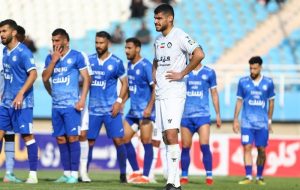 زارع: اگر پرسپولیس مرا می خواهد باید با گل گهر مذاکره کند زارع: اگر پرسپولیس مرا می خواهد باید با گل گهر مذاکره کند