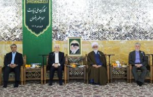 عارف: قیم مردم نیستیم/ برای پاسخ به مطالبات پای کار هستیم
