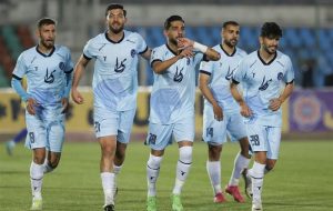 فجر و آریو متوقف شدند؛ خودروسازان به صعود امیدوار ماندند فجر و آریو متوقف شدند؛ خودروسازان به صعود امیدوار ماندند