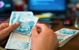 تاثیر بی ثباتی سیاسی بر بحران اقتصادی در ترکیه تاثیر بی ثباتی سیاسی بر بحران اقتصادی در ترکیه