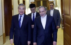 حمایت وانگ یی از مذاکرات ایران و آمریکا و مخالفت با تحریم ها حمایت وانگ یی از مذاکرات ایران و آمریکا و مخالفت با تحریم ها