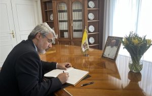 حضور نماینده ایران در نمایندگی دائم واتیکان حضور نماینده ایران در نمایندگی دائم واتیکان
