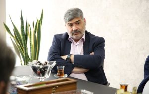 دیپلماسی در مدار اثرگذاری: از گفت‌وگو با جهان تا آرامش در خانه