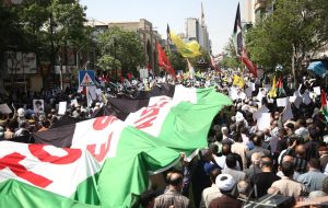 از سورنا گرفته تا سردار سلیمانی‌ها در مبارزه بی پایان با استکبار جهانی ایستادگی کرده‌اند