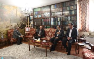 سرپرست دانشگاه تهران به دیدار دکتر نجفقلی حبیبی رفت سرپرست دانشگاه تهران به دیدار دکتر نجفقلی حبیبی رفت