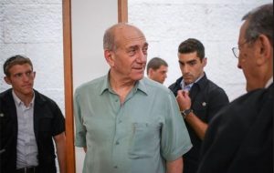 ایهود اولمرت: غزه متعلق به فلسطینی ها است