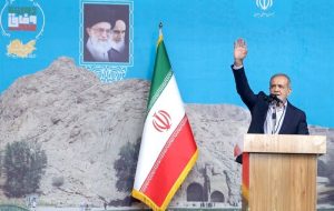 پزشکیان: ملت ایران تهدید نمی پذیرد/ دنبال جنگ نیستیم پزشکیان: ملت ایران تهدید نمی پذیرد/ دنبال جنگ نیستیم