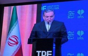 عراقچی: توقعات غیر واقع بینانه مذاکرات را متوقف می کند عراقچی: توقعات غیر واقع بینانه مذاکرات را متوقف می کند