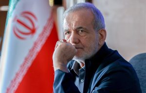 پزشکیان: یارانه سه دهک بالا حذف و به دهک های پایین داده شود پزشکیان: یارانه سه دهک بالا حذف و به دهک های پایین داده شود