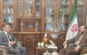 همکاری ها درحوزه خزر محور گفتگوی غریب آبادی و سفیر آذربایجان