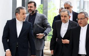 فرازی: مذاکره، حتی در سخت‌ترین شرایط، بهتر از توقف گفت‌وگوها است