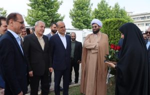 آیین کلنگ زنی احداث خوابگاه جدید متاهلی توسط معاون وزیر علوم و رئیس سازمان امور دانشجویان و استاندار گیلان آیین کلنگ زنی احداث خوابگاه جدید متاهلی توسط معاون وزیر علوم و رئیس سازمان امور دانشجویان و استاندار گیلان