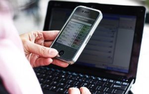 افزایش ۷۰ درصدی قیمت اینترنت؛ راه نجات اپراتور‌ها یا بار اضافی بر دوش کاربران؟