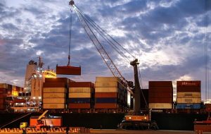 Monthly trade balance in Iran’s free trade zones positive Monthly trade balance in Iran’s free trade zones positive