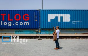 Train carrying solar panels from China arrives at Iran’s Aprin dry port Train carrying solar panels from China arrives at Iran’s Aprin dry port