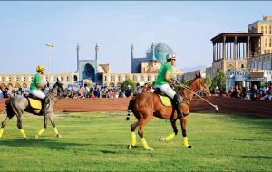 Symbolic Chogan match held in Naqsh-e Jahan Sq. to celebrate Cultural Heritage Week