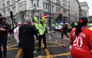 Car rams into crowd during Liverpool victory parade Car rams into crowd during Liverpool victory parade