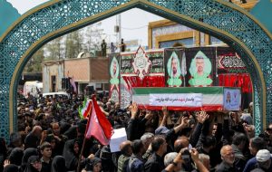 ‘Death to Israel!’ chants fill Kashan as city honors 8 Aerospace members killed in Israeli strikes
